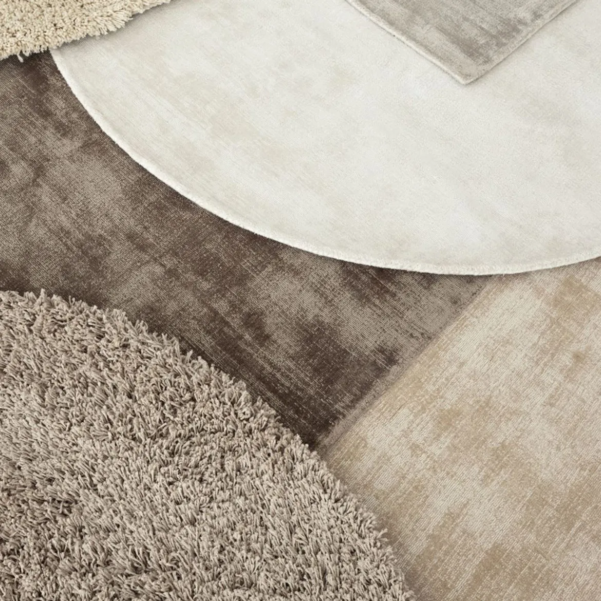 Beige vloerkleed hoogpolig rond - Must Living Celeste
