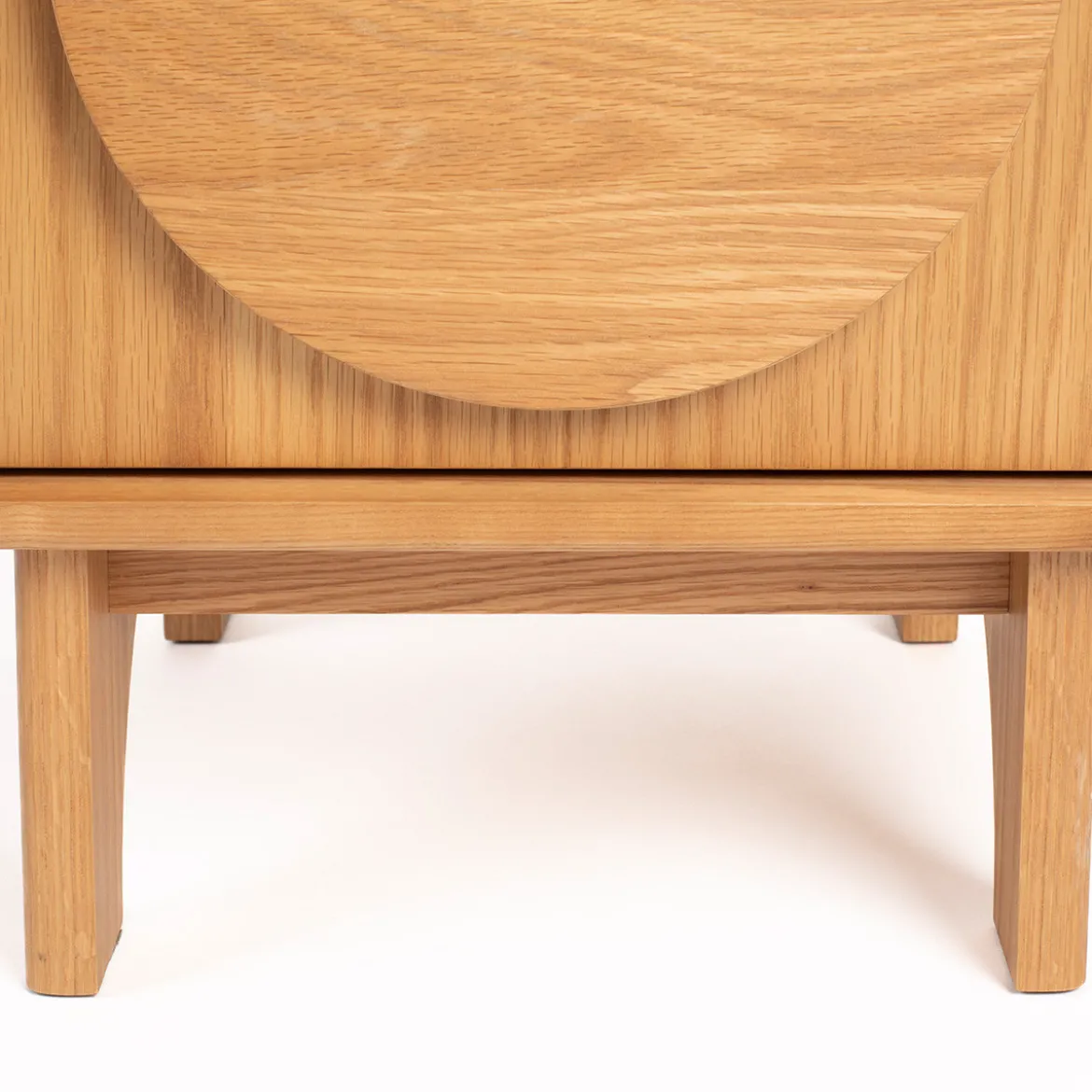 Design nachtkastje hout - Zuiver Groove