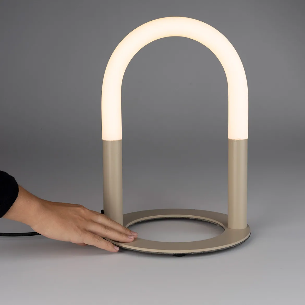 Design tafellamp boog - Zuiver Arch