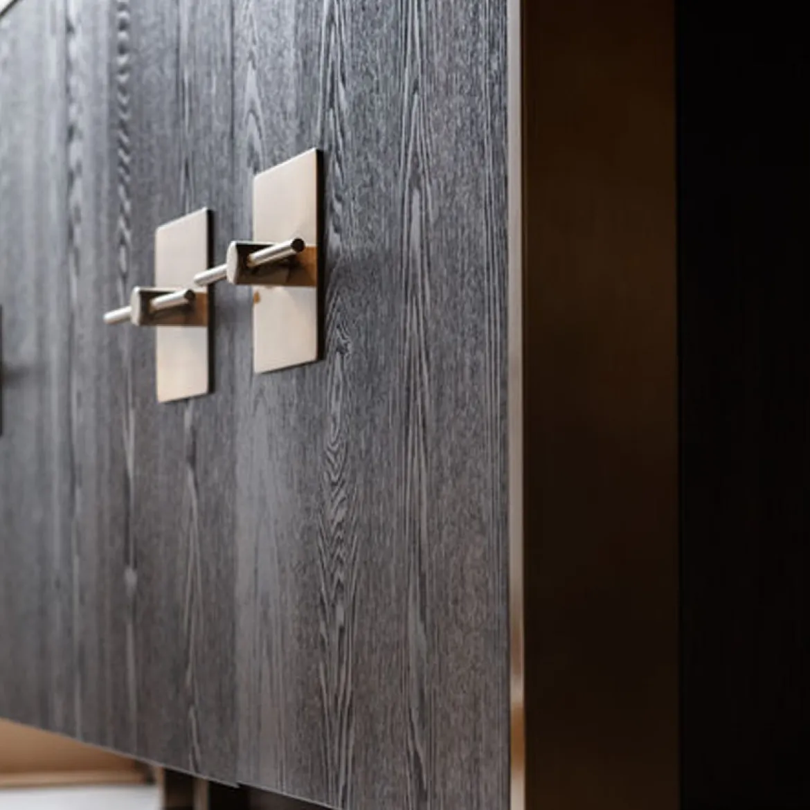Dressoir messing en donker hout - Kare Design Osaka