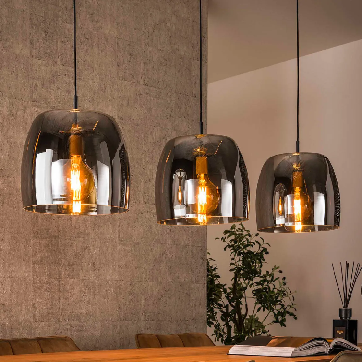 Eettafel hanglamp grijs rook glas - Santa Drift Glass