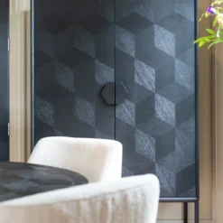 Grote kast zwart hout - Richmond Interiors Blax