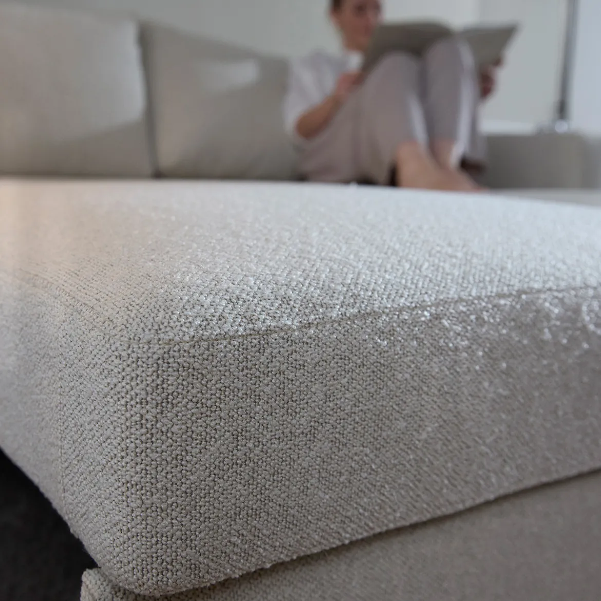 Luxe slaapbank 2-persoons - Innovation Living Neah 140 Standard Arm