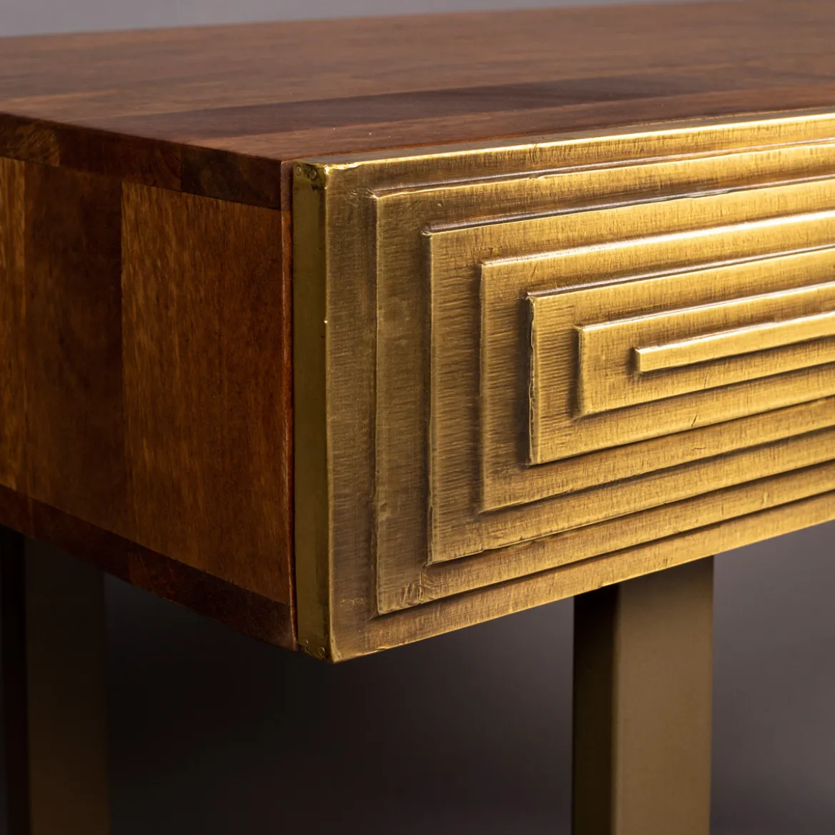 Mangohouten sidetable met goud - Dutchbone Volan