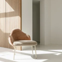 Roze fauteuil organische vormen - Zuiver Friuli