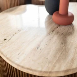 Salontafel met travertin blad - Eleonora Mari