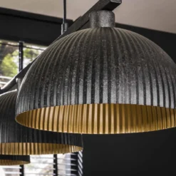Zwarte eettafel hanglamp ribbels - Santa Ribbel