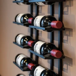 Zwart wijnrek muur - Bodio Reserva 8